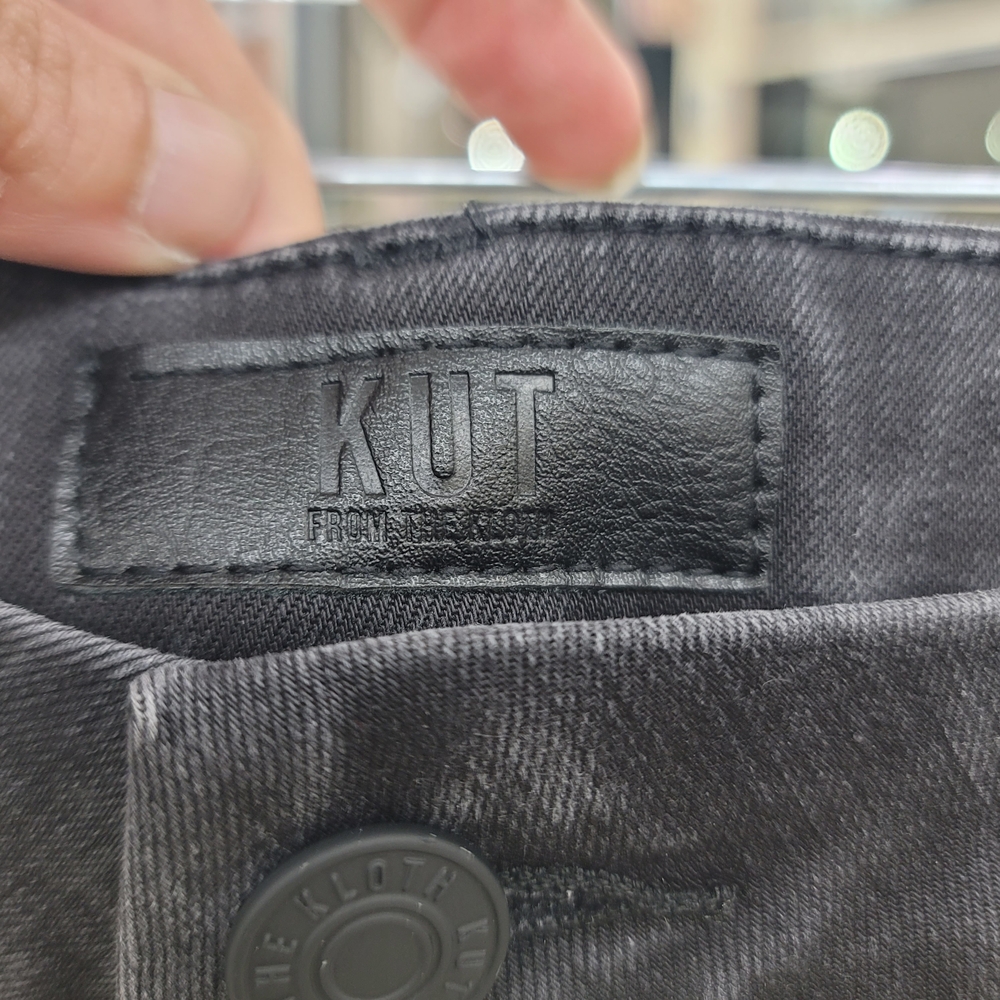 EUC Kut From The Kloth Meg High Rise Wide Leg Jeans - Picture 5 of 10